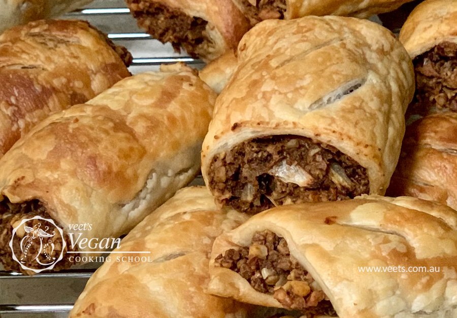 sausage-rolls-pic.jpg sausage-rolls-pic